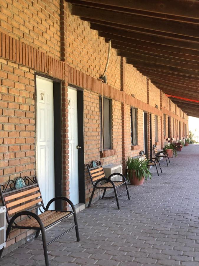 Hotel Y Balneario Ojo Caliente Camargo Zewnętrze zdjęcie