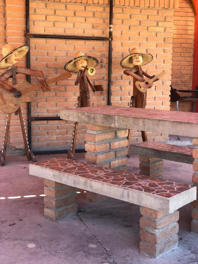 Hotel Y Balneario Ojo Caliente Camargo Zewnętrze zdjęcie